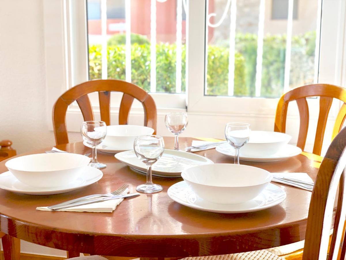 Apartament Amb Jardi A La Platja D'Empuriabrava Bagian luar foto