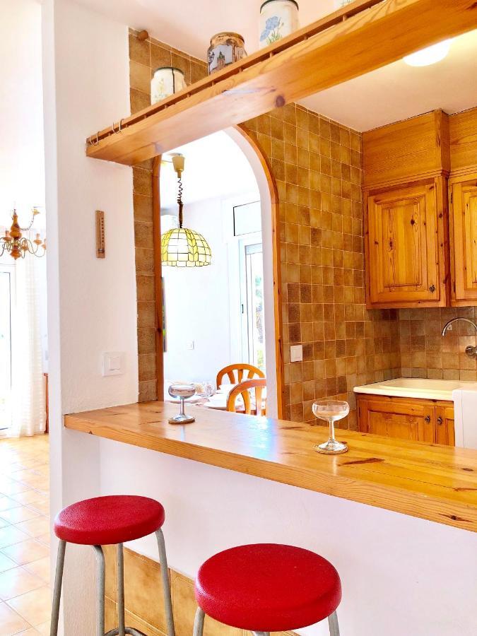 Apartament Amb Jardi A La Platja D'Empuriabrava Bagian luar foto