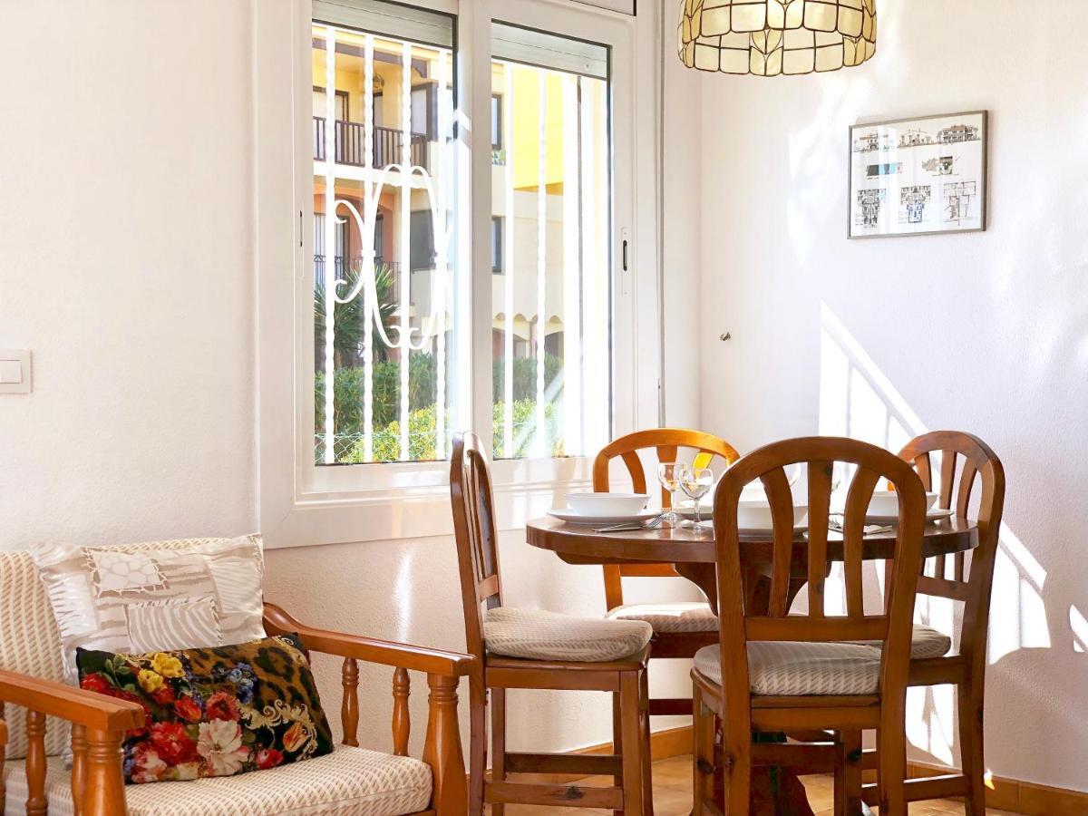 Apartament Amb Jardi A La Platja D'Empuriabrava Bagian luar foto